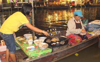 Train- und Floating Market – ein kulinarisches Highlight