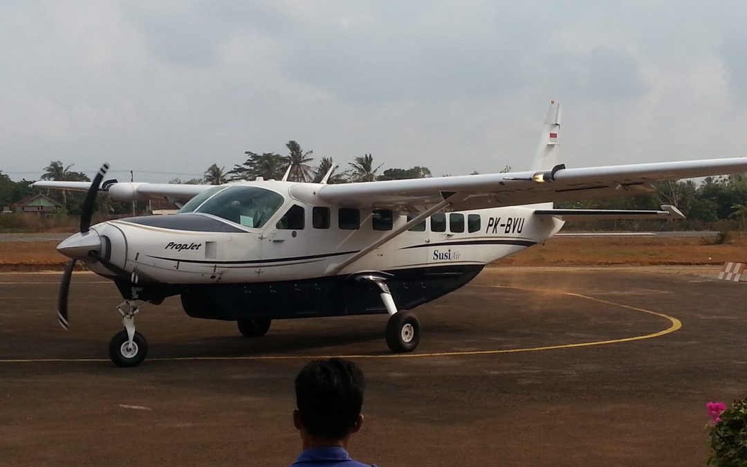 Karimunjawa – Privatflug in einer Propellermaschine