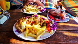 Vorteile einer Fahrradreise - du kannst essen was du willst.