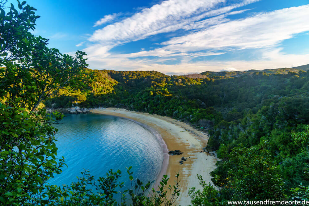 Foto einer kleinen Bucht im Abel Tasman National Park