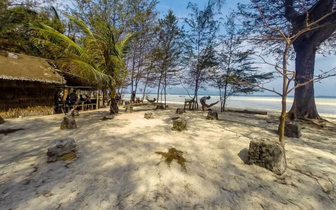 Sandstrand Karimunjawa Indonesien